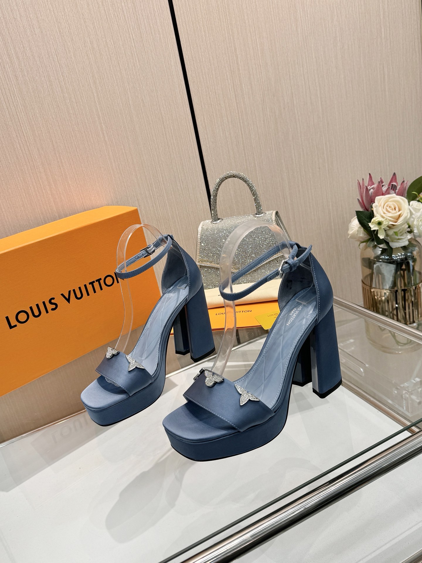 Women's high heels